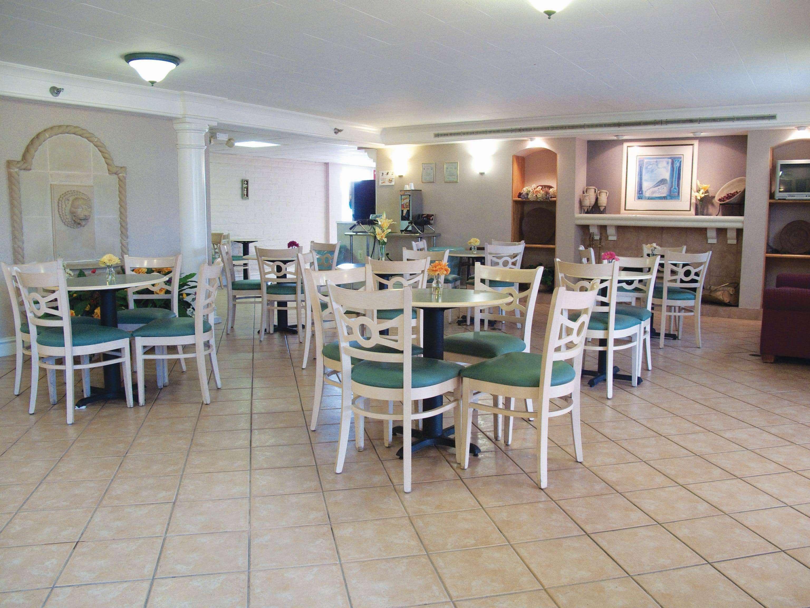 La Quinta Inn By Wyndham Norfolk Virginia Beach Ngoại thất bức ảnh