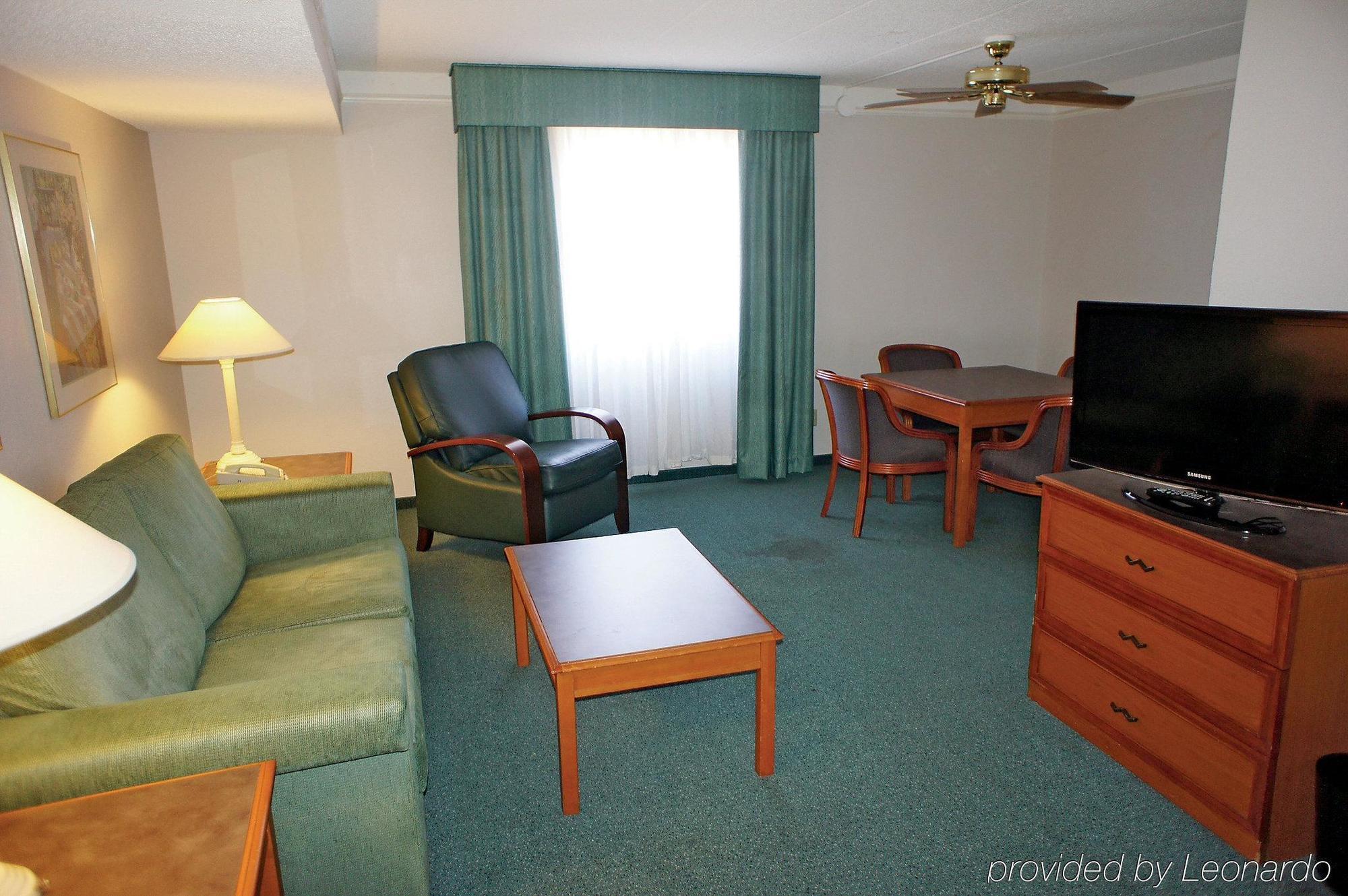 La Quinta Inn By Wyndham Norfolk Virginia Beach Ngoại thất bức ảnh